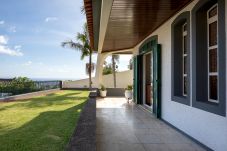 Casa em Funchal - Gem of a House by Madeira Sun Travel