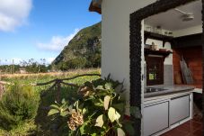 Casa rural em Porto Moniz - Retiro na Natureza by Madeira Sun Travel