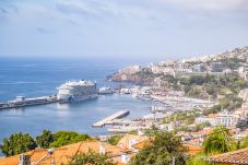 Casa geminada em Funchal - Uptown Sea View by Madeira Sun Travel