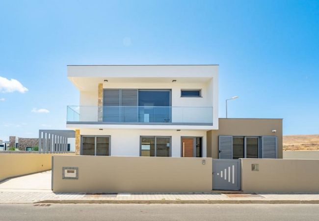 Casa em Porto Santo - Golden House by Madeira Sun Travel