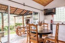 Gîte Rural à São Roque do Faial - Ivy Cottage by Madeira Sun Travel